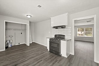 6314 Crestville St in Houston, TX - Building Photo - Building Photo