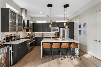 4001 W Conejos Pl in Denver, CO - Building Photo - Building Photo