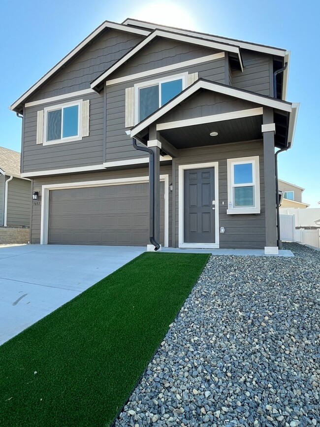 property at 3682 S Quay St