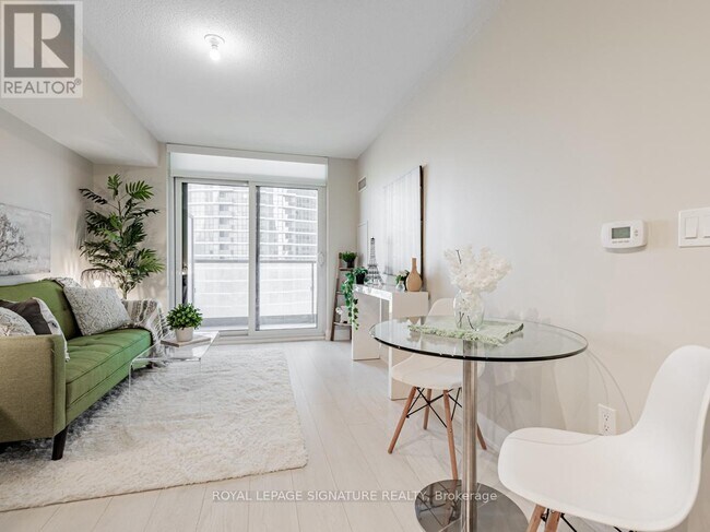 property at 30-1130 Gibbs Rd