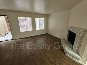 3936 W Meadow Ave in Visalia, CA - Building Photo - Building Photo
