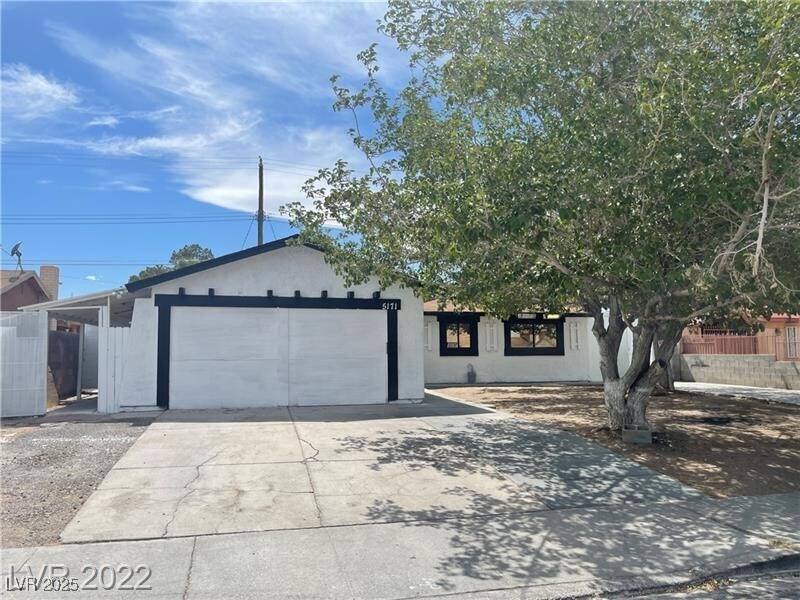 5171 Reeder Cir in Las Vegas, NV - Building Photo
