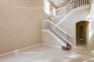 7765 NW 19th Ct in Pembroke Pines, FL - Foto de edificio - Building Photo