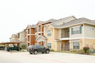 Cypress Creek at Fayridge Drive Apartment Homes in Houston, TX - Building Photo - Building Photo