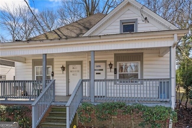property at 1720 Thompson Ave