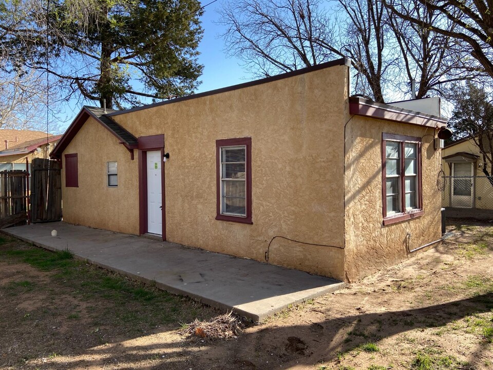 2603 21st St in Lubbock, TX - Building Photo