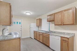 6910 Carleton Ter, Unit 2 in College Park, MD - Building Photo - Building Photo