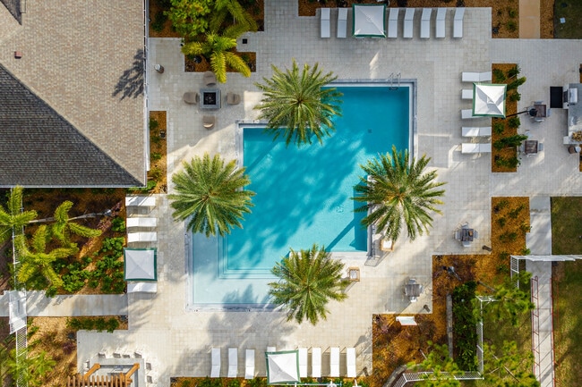 Lantana at Cypress Cay