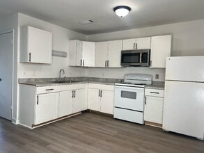 3456 Macklen Rd in Myrtle Beach, SC - Foto de edificio - Building Photo