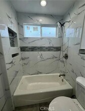 3538 W 108th St in Inglewood, CA - Building Photo - Building Photo