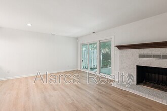 2756 Tiergarten Ln in Charlotte, NC - Building Photo - Building Photo
