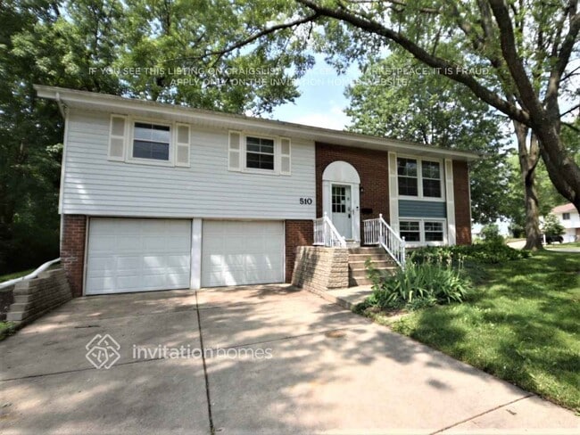 510 Falmouth Ln in Schaumburg, IL - Foto de edificio - Building Photo