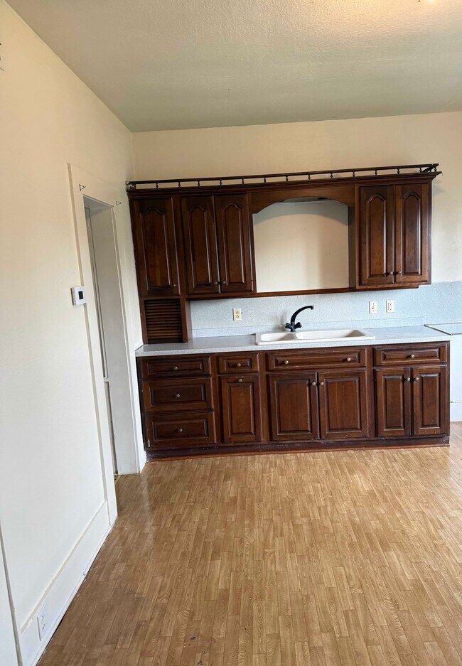 203 E Rhodes Ave, Unit 203 Rhodes Ave in Lufkin, TX - Building Photo - Building Photo