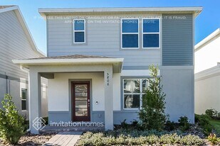 5806 Sagebrush Aly in Clermont, FL - Building Photo