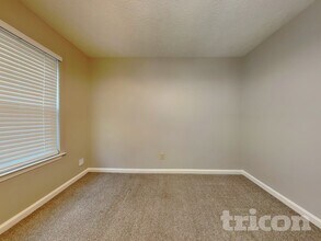 1399 Ling Dr, Unit 1153 Linda Lee #B in Austell, GA - Foto de edificio - Building Photo