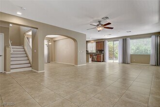 3491 Bella Valencia Ct in Las Vegas, NV - Foto de edificio - Building Photo