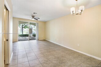 8385 SW 25th Ct in Miramar, FL - Building Photo - Building Photo