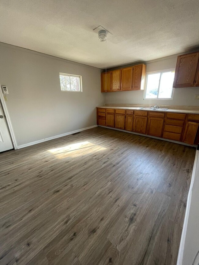 1474 Elaine St in Dayton, OH - Building Photo - Building Photo