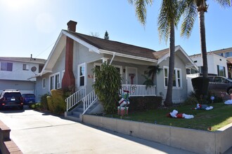 1137 W 9th St in San Pedro, CA - Building Photo - Building Photo