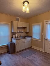 88 E Center St in Berea, OH - Building Photo - Building Photo