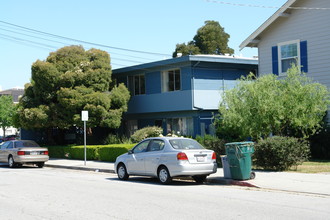 Wheeler Plaza in San Carlos, CA - Building Photo - Building Photo