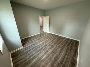 910 Rome St in Petersburg, VA - Building Photo - Building Photo