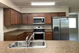 509 Lisa Ln in Brandon, FL - Building Photo - Building Photo