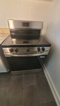 34 Main St, Unit Apt 1 in Topsham, ME - Building Photo - Building Photo
