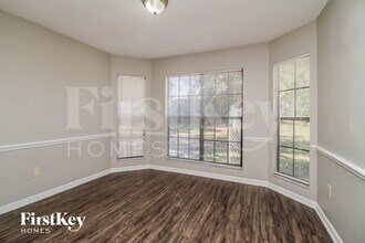 602 Brunswick Terrace in Deltona, FL - Foto de edificio - Building Photo