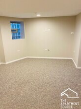 3110 W Fullerton Ave, Unit G in Chicago, IL - Building Photo - Building Photo