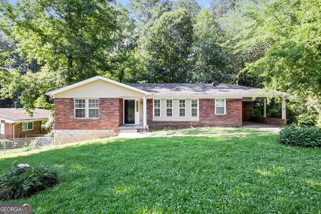property at 3510 Ingledale Dr SW