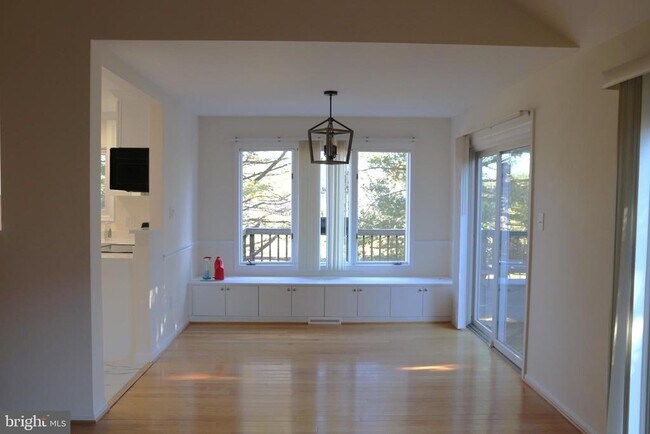 4507 Highland Green Ct in Alexandria, VA - Building Photo - Building Photo