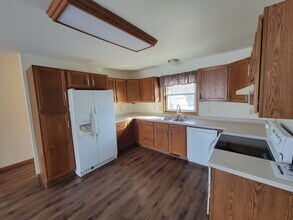 406 W 7th Ave in Oshkosh, WI - Building Photo - Building Photo