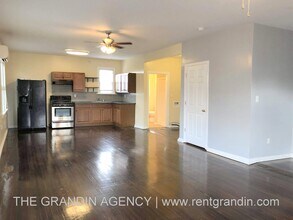 312 13th St SW, Unit 2A in Roanoke, VA - Building Photo - Building Photo