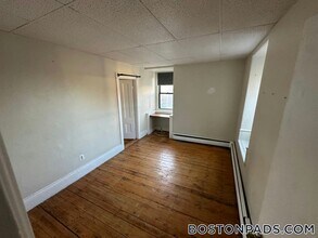 183 Harvard St in Cambridge, MA - Building Photo - Building Photo