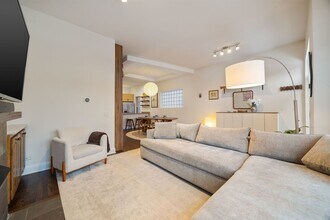 2132 W Schiller St in Chicago, IL - Building Photo - Building Photo