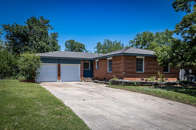 4503 SW Atom Ave in Lawton, OK - Building Photo - Building Photo