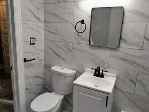 2427 S Spaulding Ave, Unit 1 in Chicago, IL - Building Photo - Building Photo