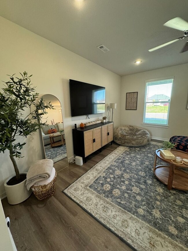 4801 W Triangle St in Fayetteville, AR - Building Photo - Building Photo