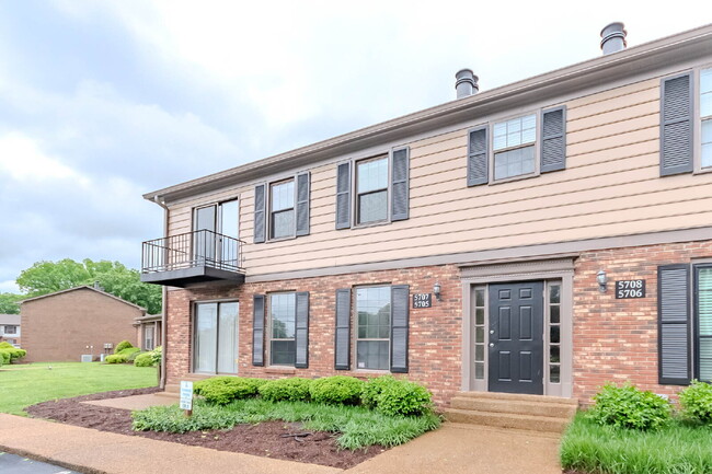 property at 5707 Brentwood Trace
