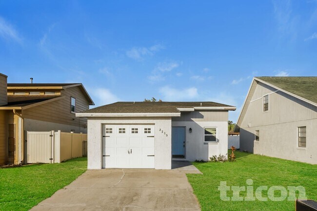 property at 3215 Timberline Rd