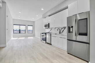 187 Culver Ave-Unit -508 in Jersey City, NJ - Building Photo - Building Photo