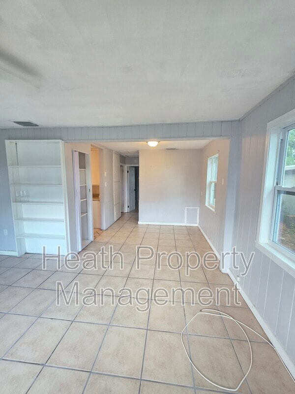 6570 70th Ave N in Pinellas Park, FL - Building Photo - Building Photo