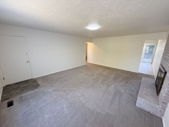 property at 1723 Dawn Dr