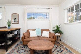 142 Bell St in Reno, NV - Building Photo - Building Photo