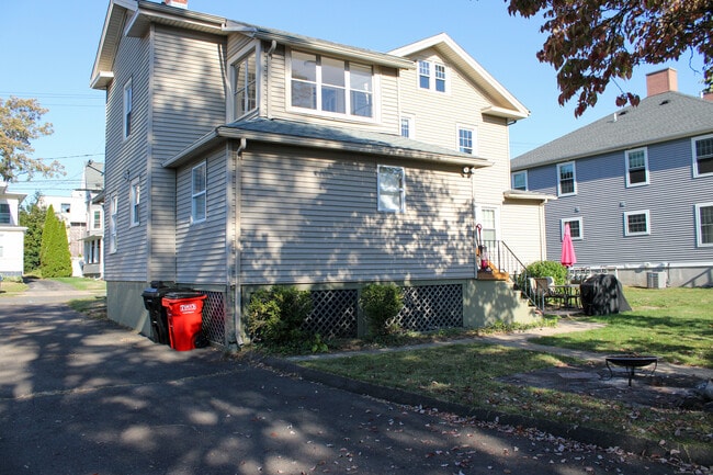 34 Fair St in Wallingford, CT - Building Photo - Building Photo