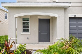 13980 Lilac Sky Ter in Bradenton, FL - Foto de edificio - Building Photo