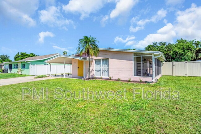 property at 3111 Bayshore Gardens Pkwy