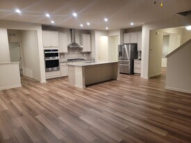 13228 Caterwood Cir in Fishers, IN - Building Photo