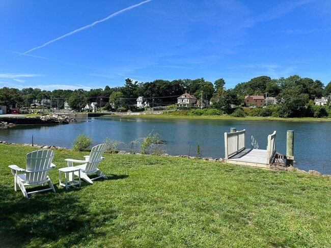 420 Washington St in Gloucester, MA - Building Photo - Building Photo